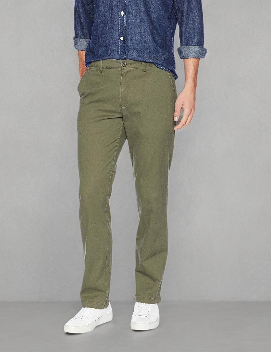 Thumbnail 2 de Amazon Essentials men’s straight-fit casual stretch chino trousers in khaki