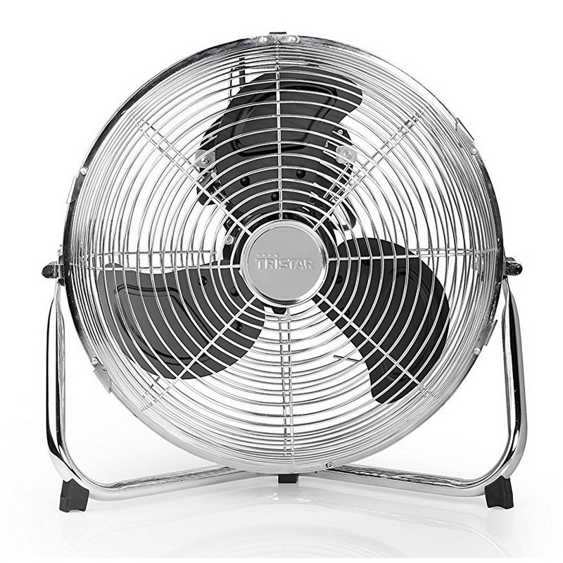 Detalle de Tristar VE-5933 Ventilador de Suelo 55W: potencia y dirección en un diseño estable