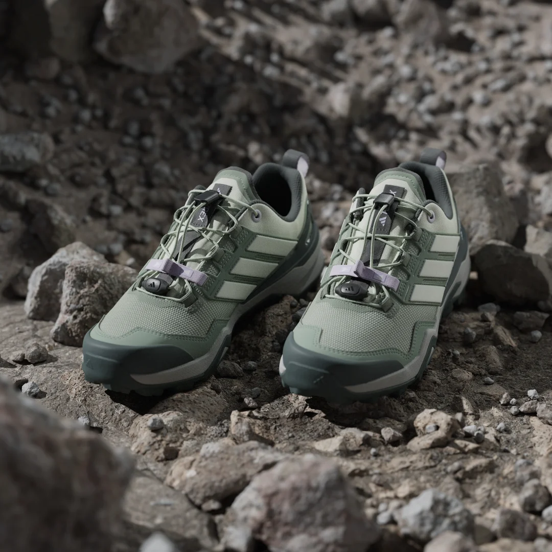 Detalle de Zapatilla Terrex Skychaser Hiking de Adidas – versátil, para tus rutas de montaña