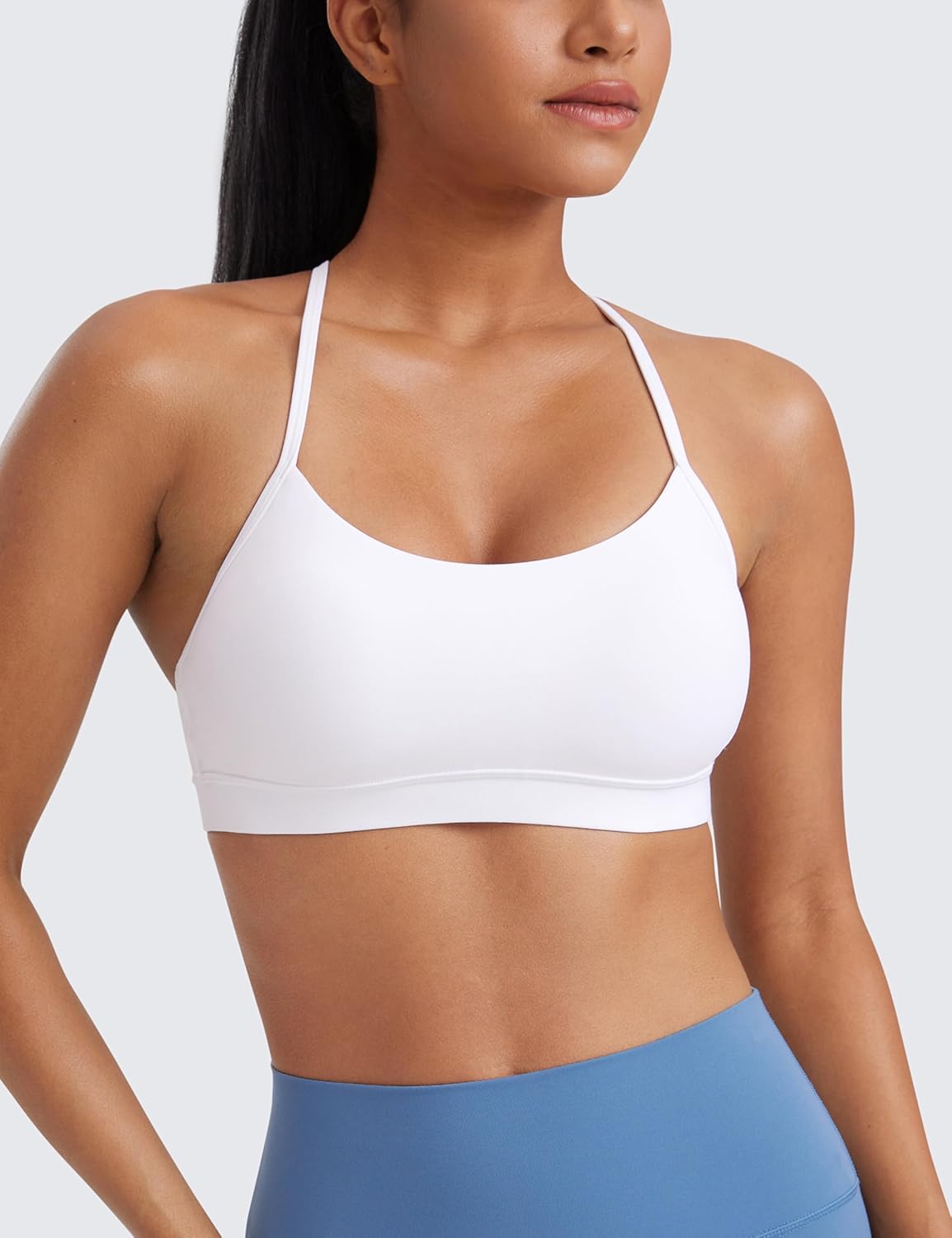 Detalle 2 de CRZ YOGA Women's Butterluxe Padded Sports Bra – Low Impact Y Back Strappy Racerback