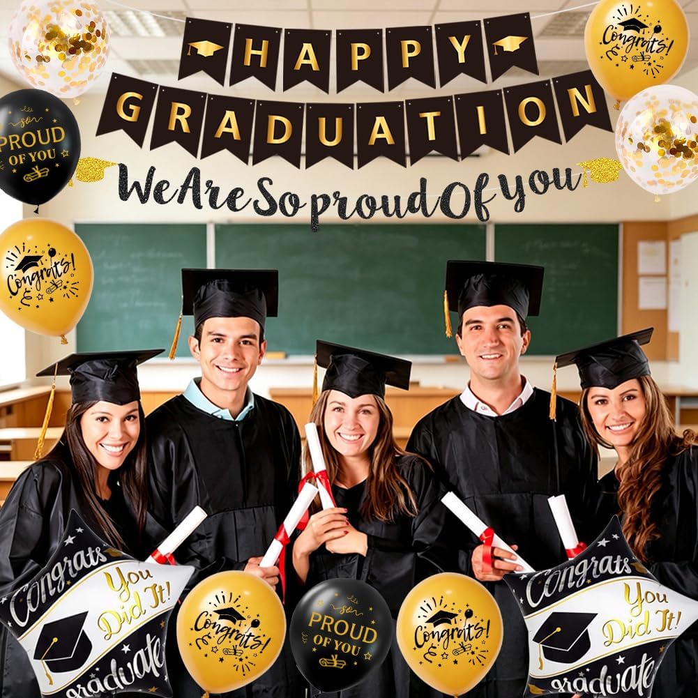 Detalle de Graduation Party Decorations Class of 2026: We Are So Proud of You Banner & Swirls Kit