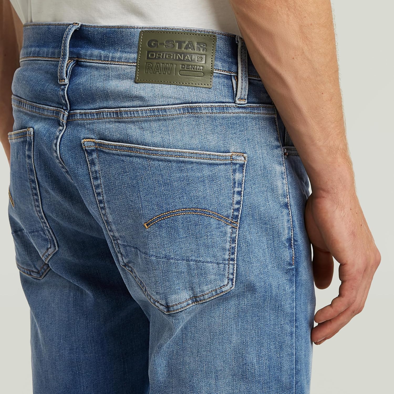 Detalle de G-Star Herren 3301 Slim Jeans mit Knopfverschluss und 5 Taschen