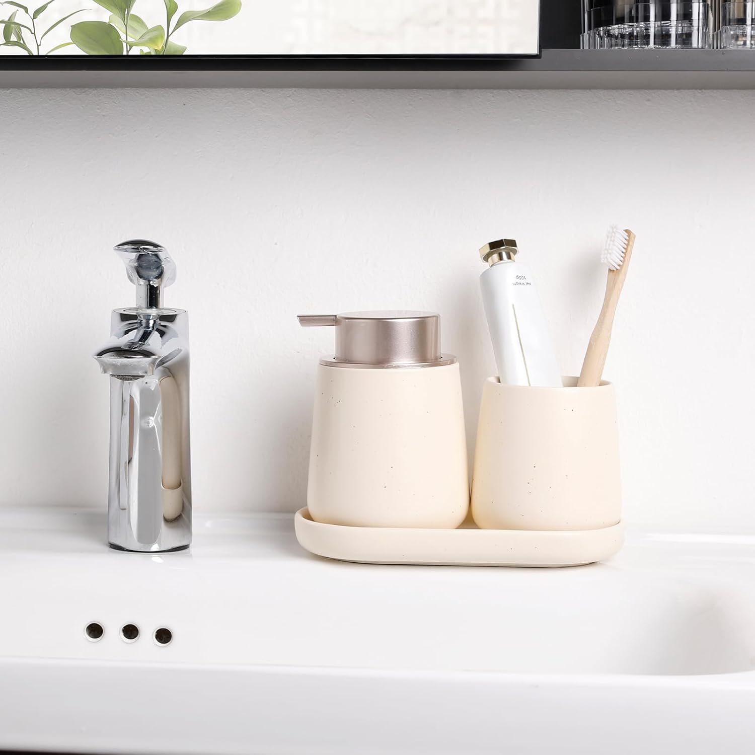 Thumbnail 6 de UMLACA 3-Piece Ceramic Bath Accessory Set in Farmhouse Black