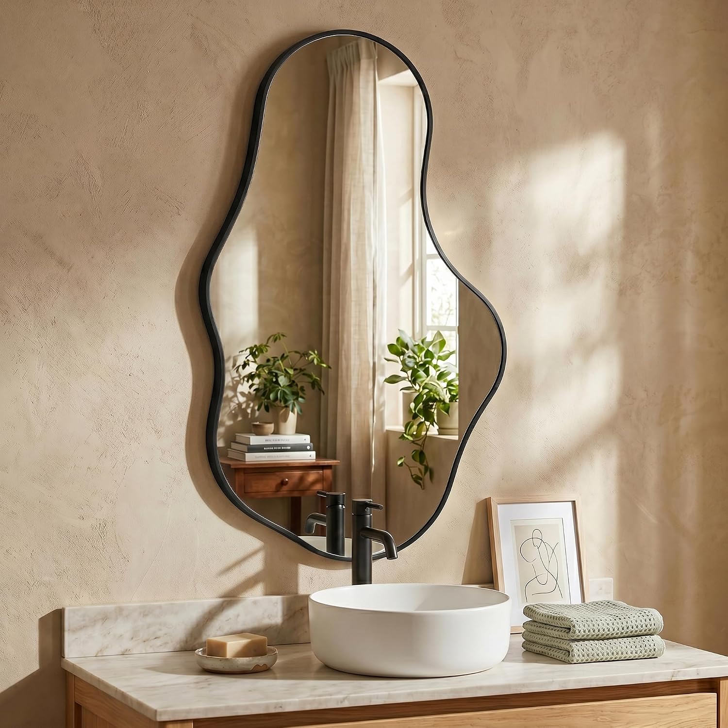 Thumbnail 5 de Fahomiss Specchio da Parete Ondulato Irregolare con Cornice in Alluminio – Design Astratto per Bagno, Camera e Ingresso