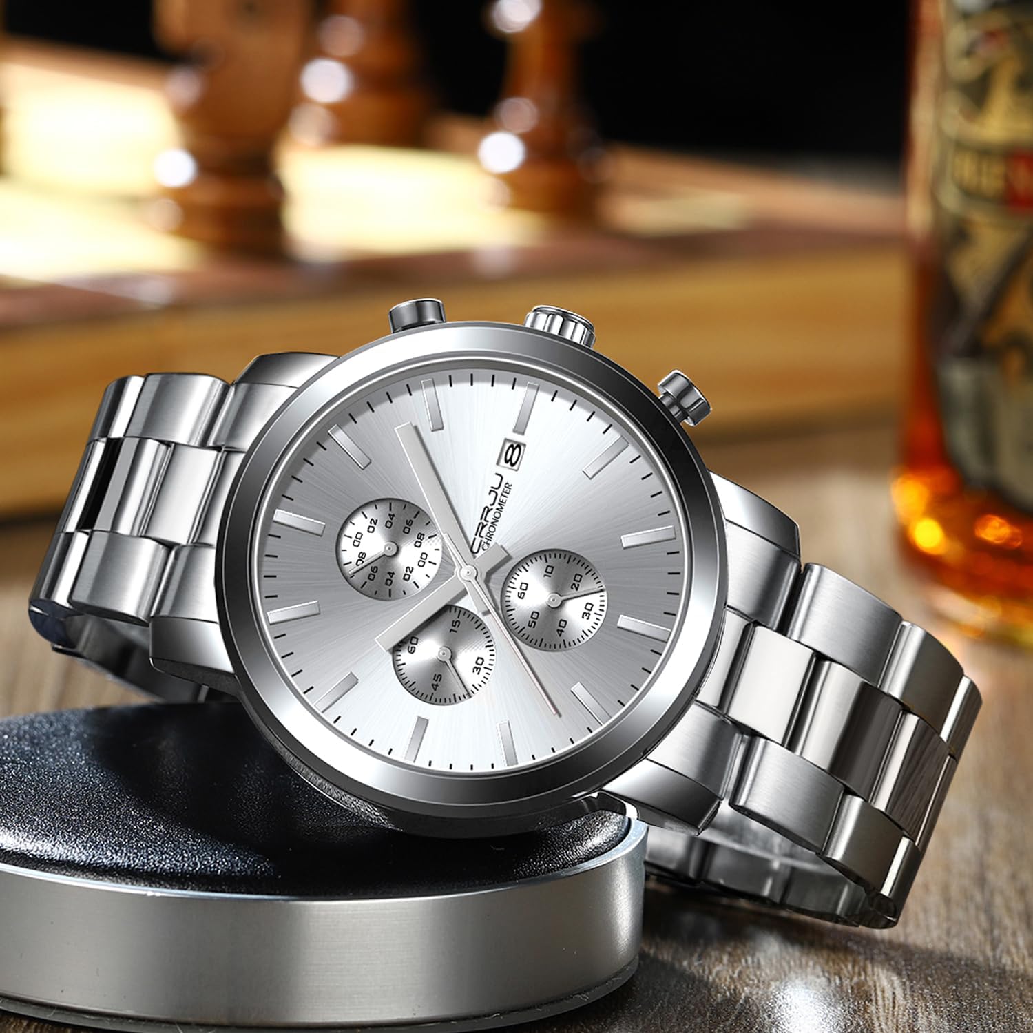 Detalle 2 de CRRJU Herren Chronograph Uhr aus Edelstahl – Datum, Stoppuhr, 30 m Wasserfest