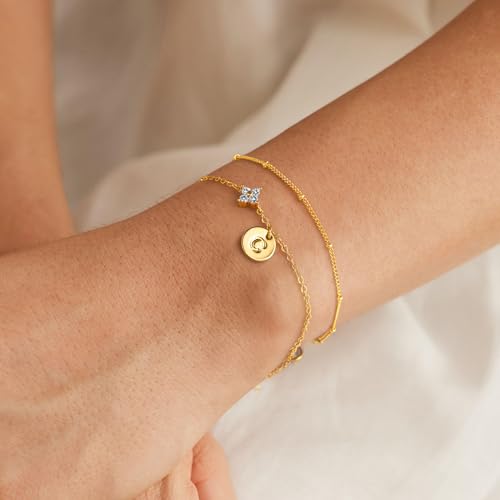 Thumbnail 4 de TINGN Bracelet Femme Or 14 Carats Plaqué – Bracelet Trèfle à Quatre Feuilles avec Lettres Superposées