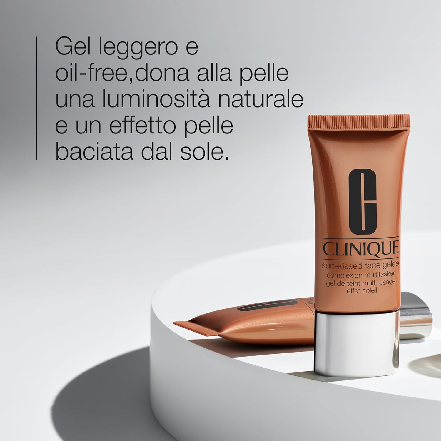 Thumbnail 1 de Clinique Sun-Kissed Face Bronzer Gelee Multitasker Golden Hour (gel bronzante in flacone), 30 ml