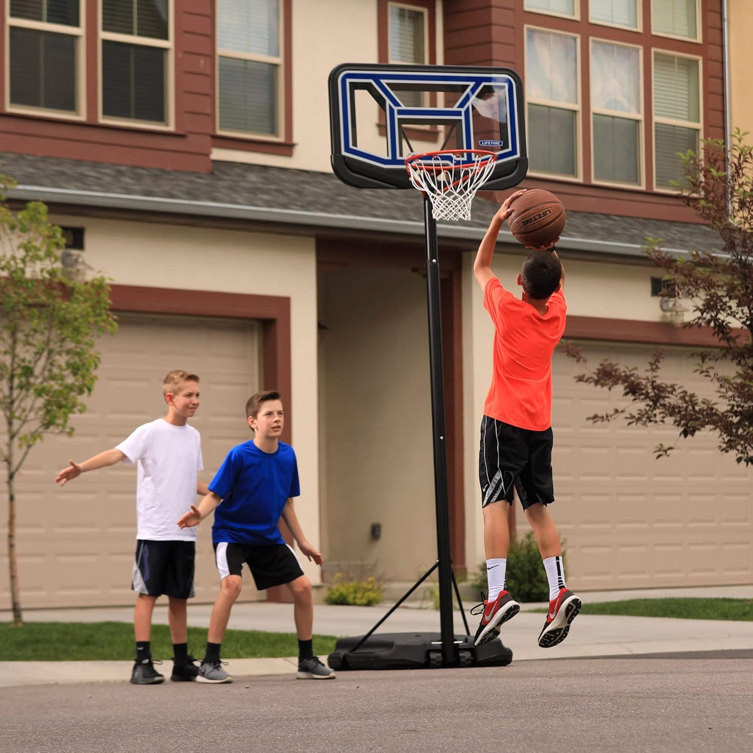Thumbnail 4 de LIFETIME Canasta de baloncesto ajustable y resistente