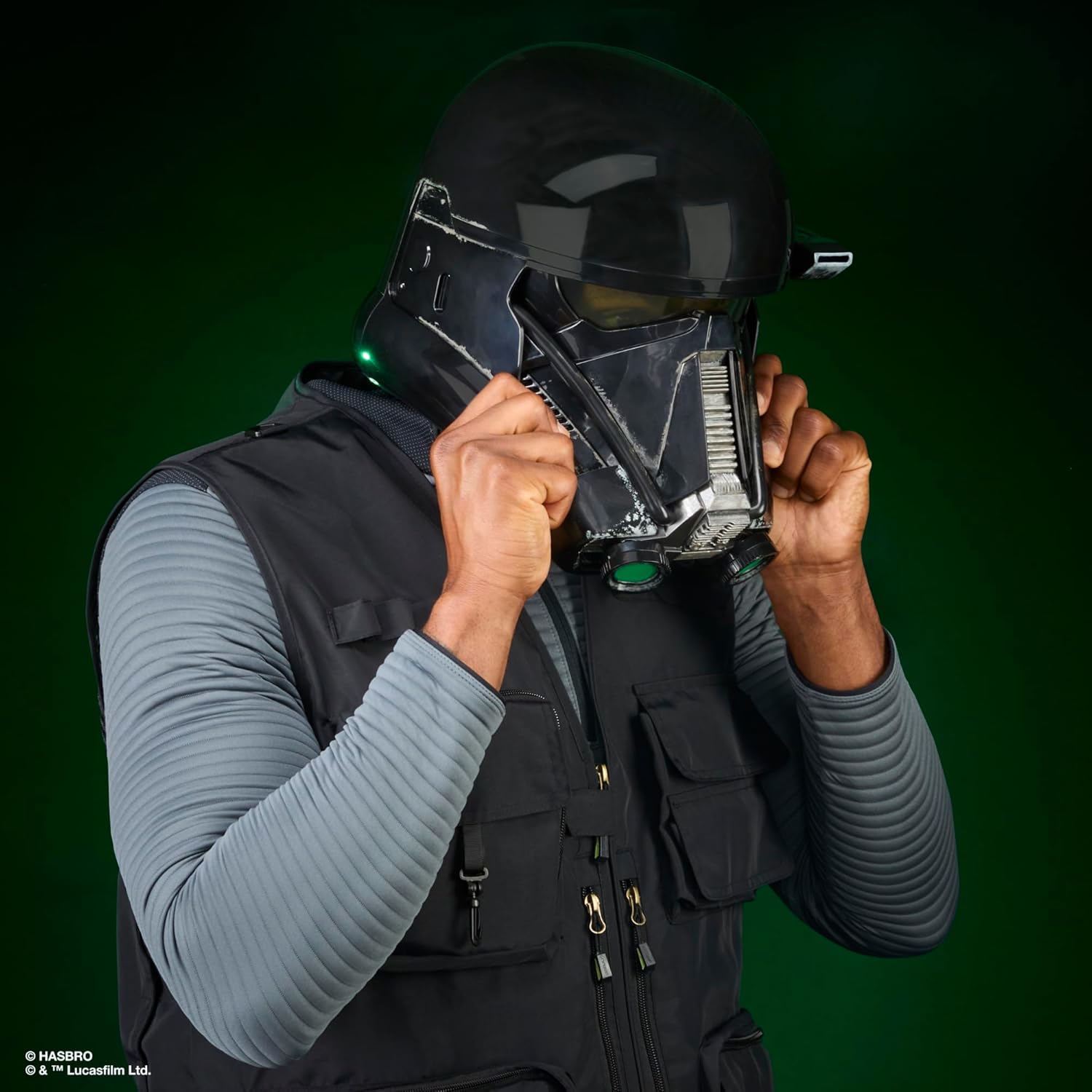 Detalle de Star Wars The Black Series Casque électronique premium Death Trooper impérial – cosplay adulte