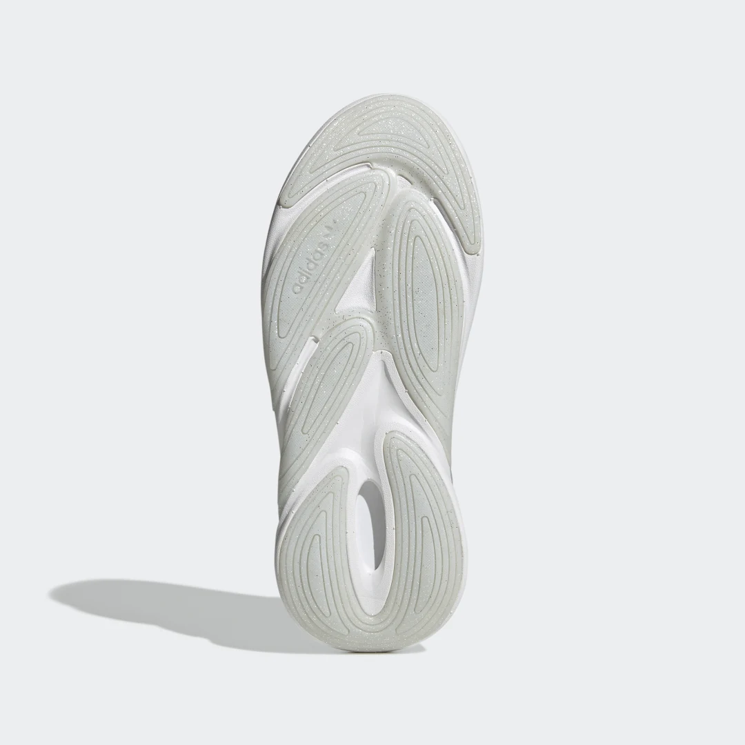 Detalle 2 de Zapatilla Ozelia de Adidas: opinión y guía de compra