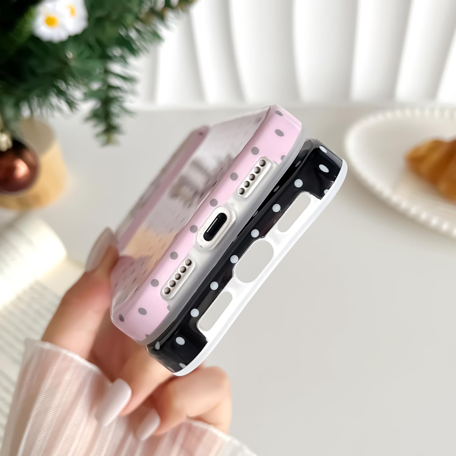 Detalle de SmoBea iPhone 17 Pro Max Case – Cute Polka Dot, Soft TPU, Slim & Shockproof