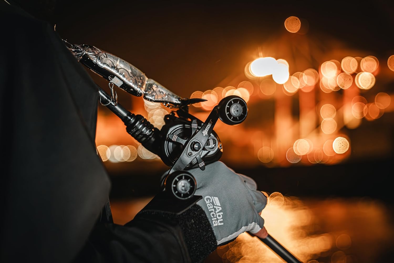 Detalle de Abu Garcia Beast Low Profile Moulinet à Lanceur – Beast 200, 7,3:1, Power Stack Carbon