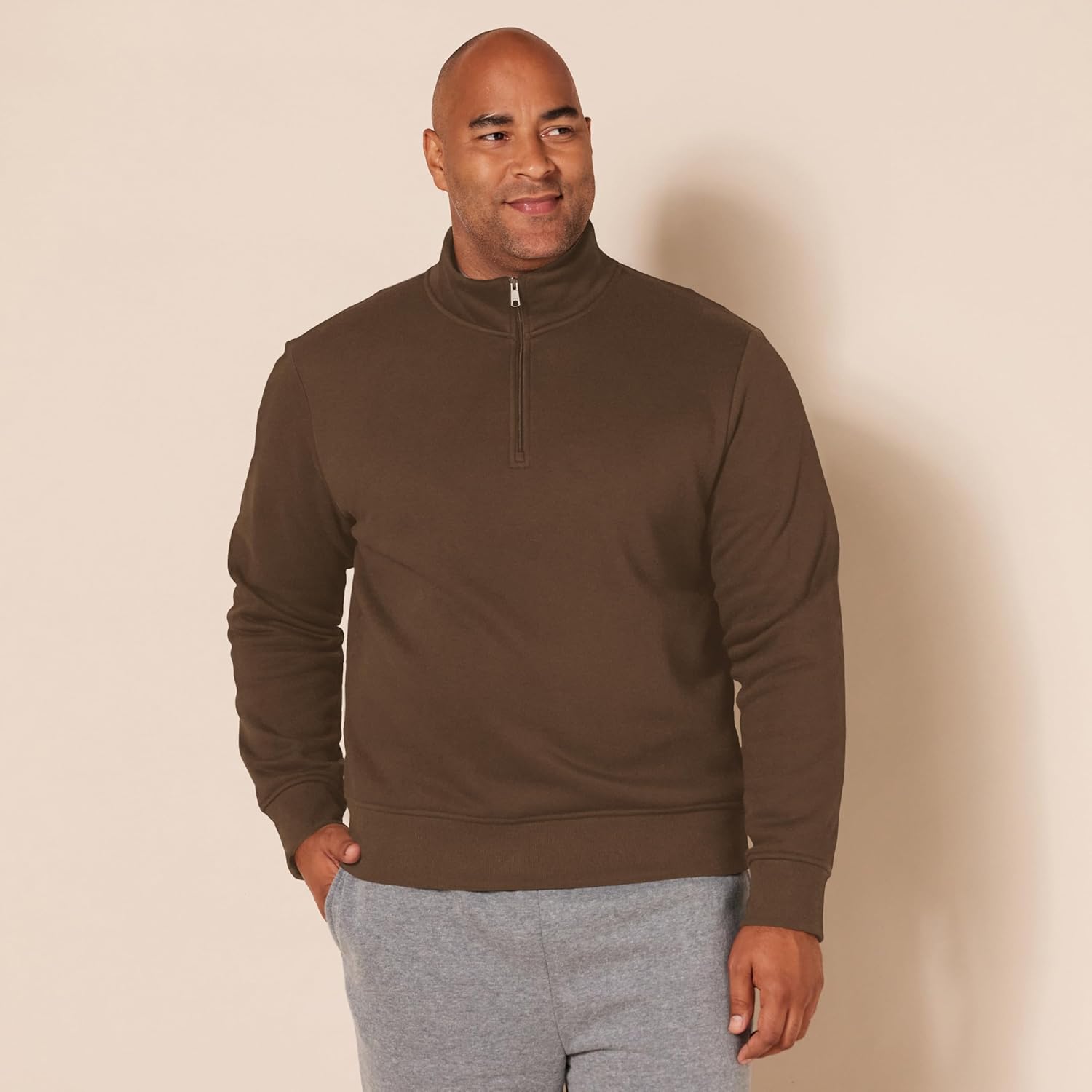 Thumbnail 4 de Amazon Essentials Men's Regular Fit Long-Sleeve Quarter-Zip Fleece Pullover