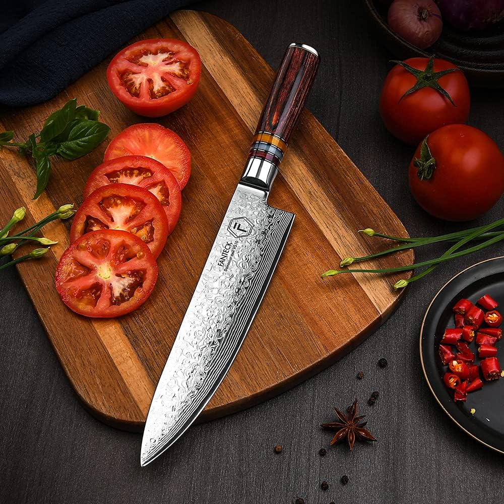 Detalle 2 de FANTECK Damastmesser 20 cm „67 Schichten“ mit VG-10 Damaststahl & Pakkaholzgriff (Gyuto)