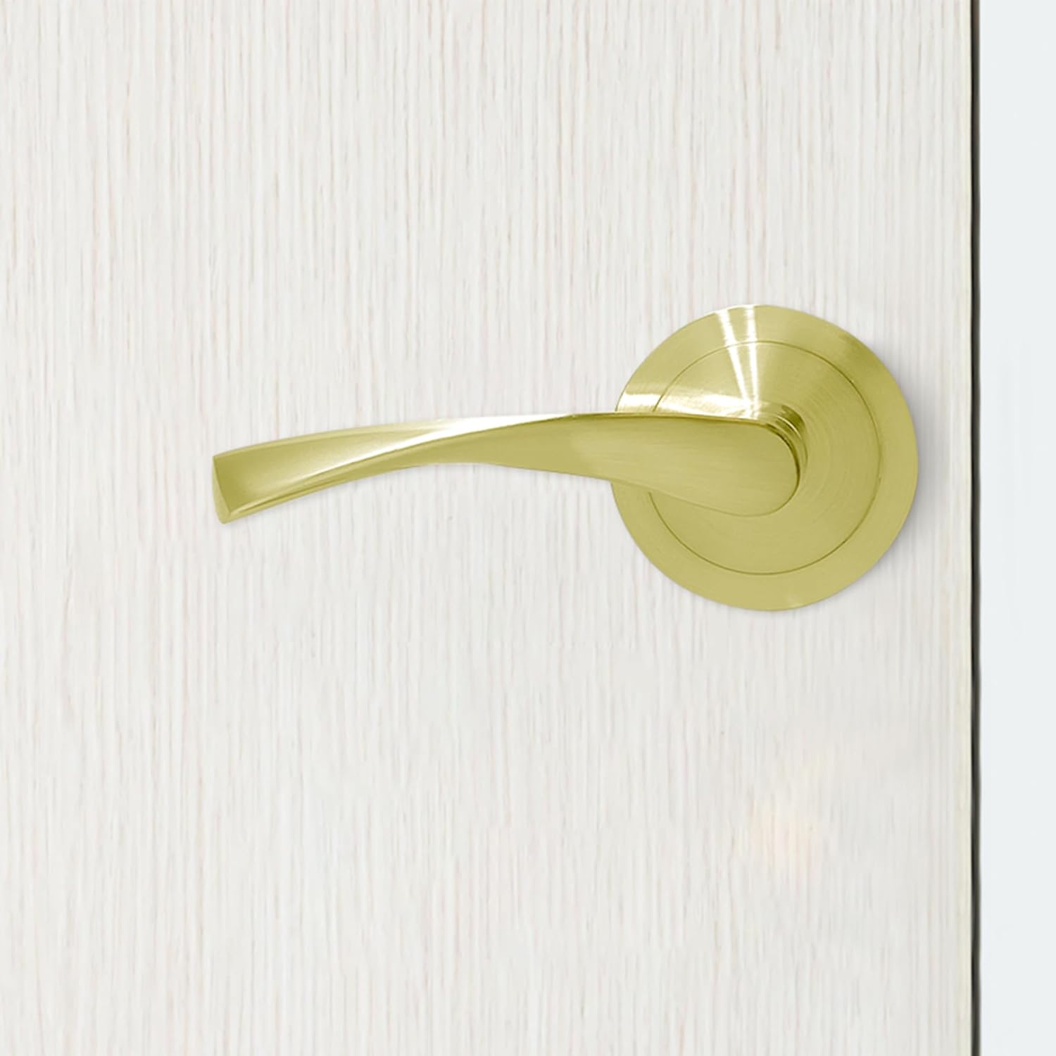 Detalle de Jeu de poignée avec rosace large Micel 07081 en aluminium finition laiton, couleur or brillant
