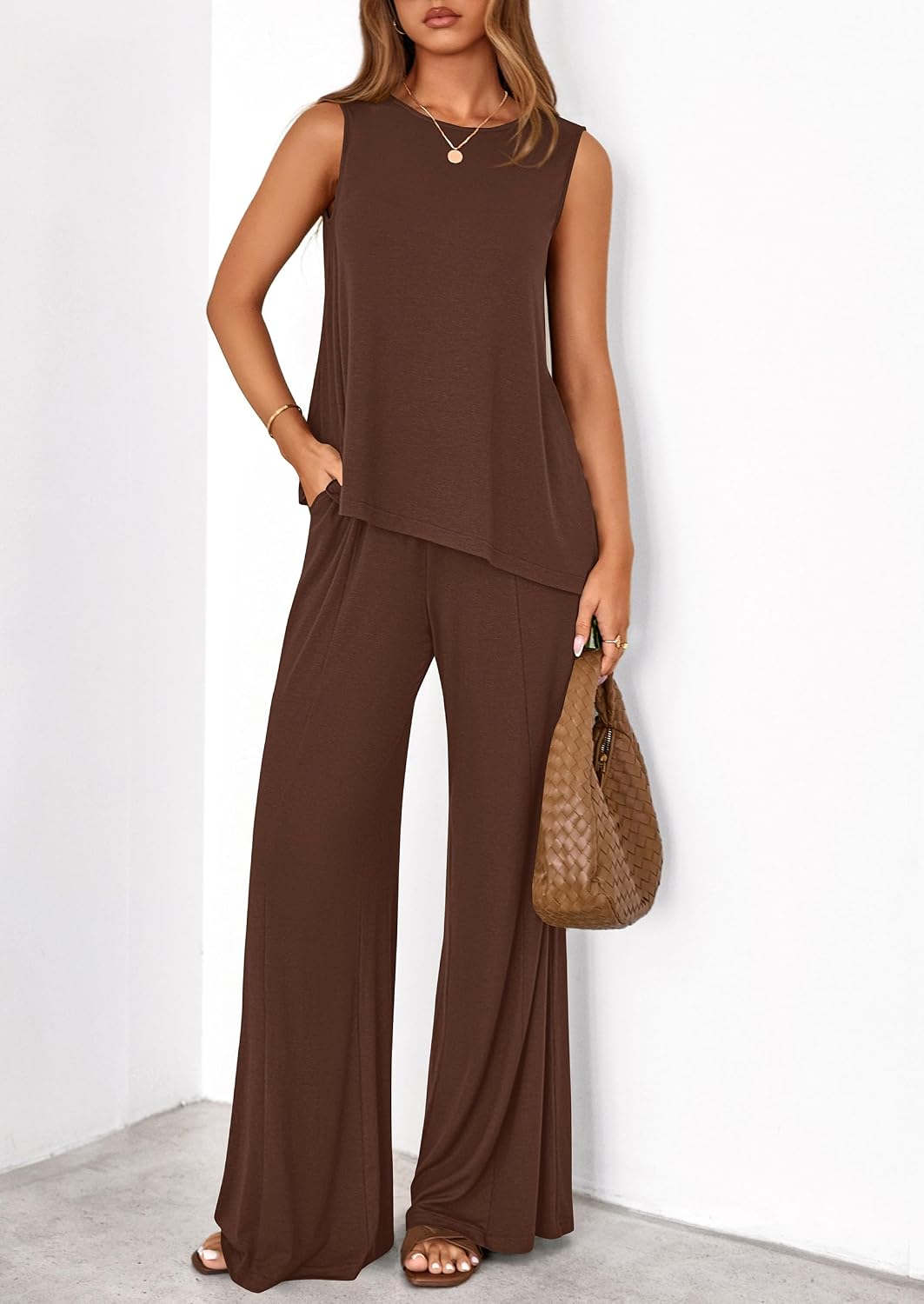 Detalle de PRETTYGARDEN Women's 2026 Two Piece Matching Lounge Set with Asymmetrical Top and Wide-Leg Pants