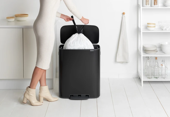 Thumbnail 10 de Brabantia Bo Treteimer 60 Liter Matt Black 🗑
