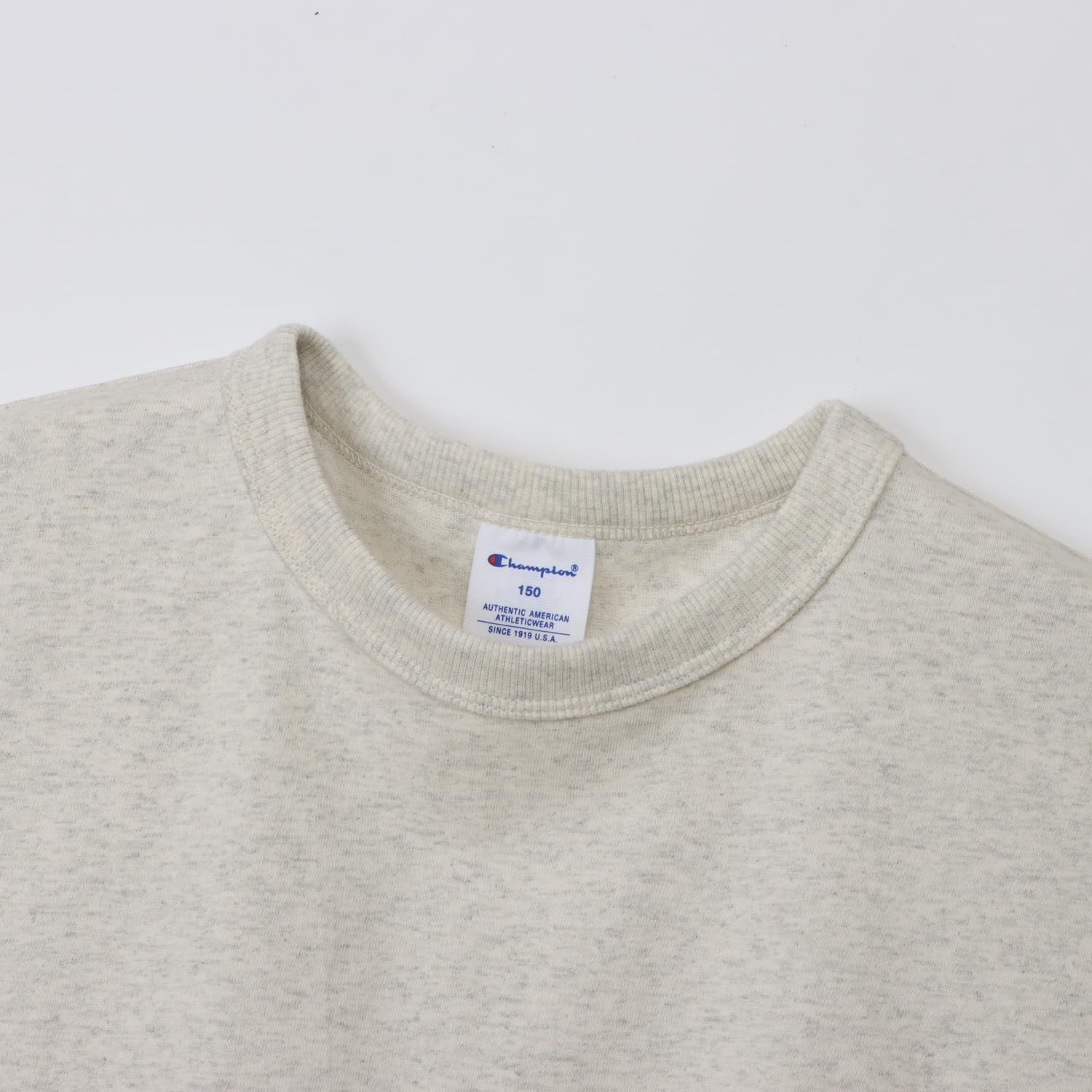 Detalle 2 de チャンピオン CK-Z301Z/CK-Z301 キッズ半袖Tシャツ 綿100% バインダーネック・ワンポイントロゴ