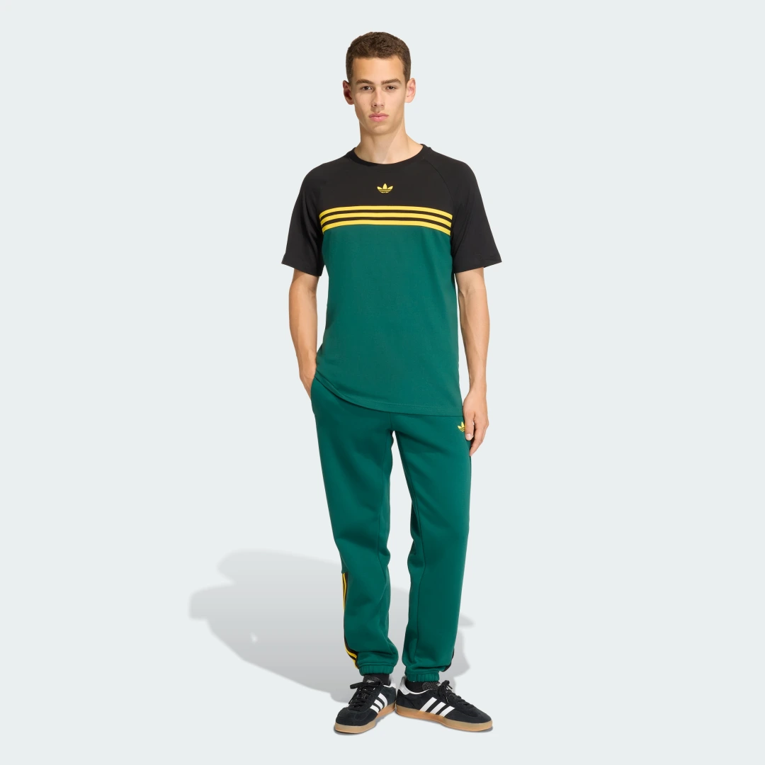 Thumbnail 2 de Camiseta Chest Stripes de Adidas — color verde para uso diario y entreno ligero