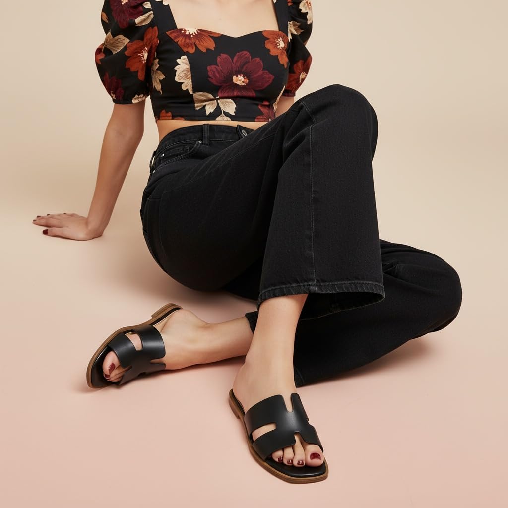 Thumbnail 6 de CUSHIONAIRE Voyage Cutout Strap Slides for Women — memory foam slip-on summer flats