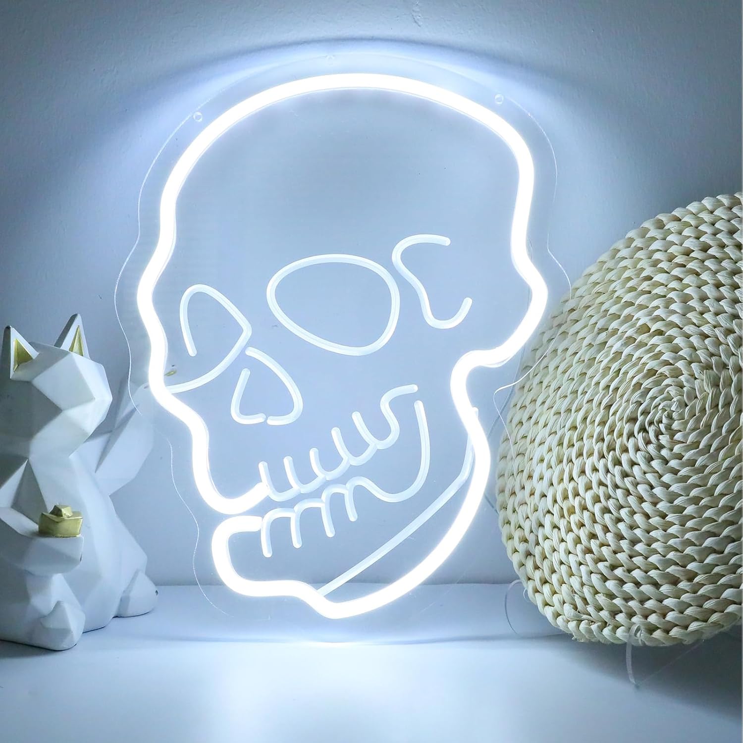 Detalle de ENUOLI Skeleton Skull Neon Sign: USB‑Powered LED Skull Neon Light for Bedroom, Adjustable Brightness