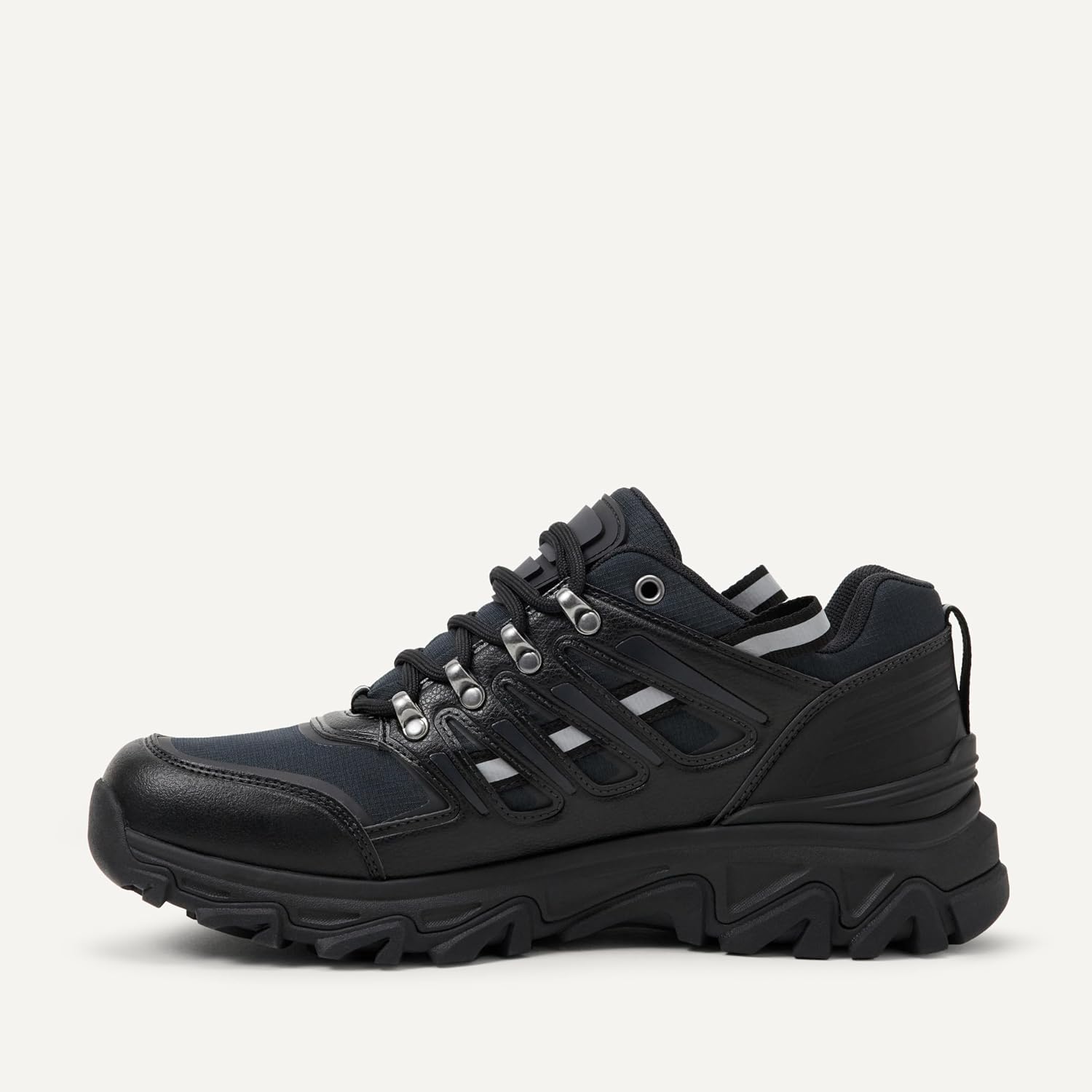 Detalle de Amazon Essentials Men's Waterproof Hiking Shoes: practical everyday rugged footwear