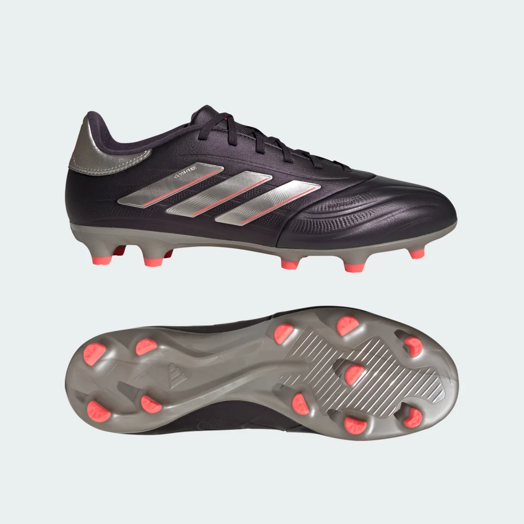 Detalle de Adidas Copa Pure 2 League: bota para césped natural seco en violeta