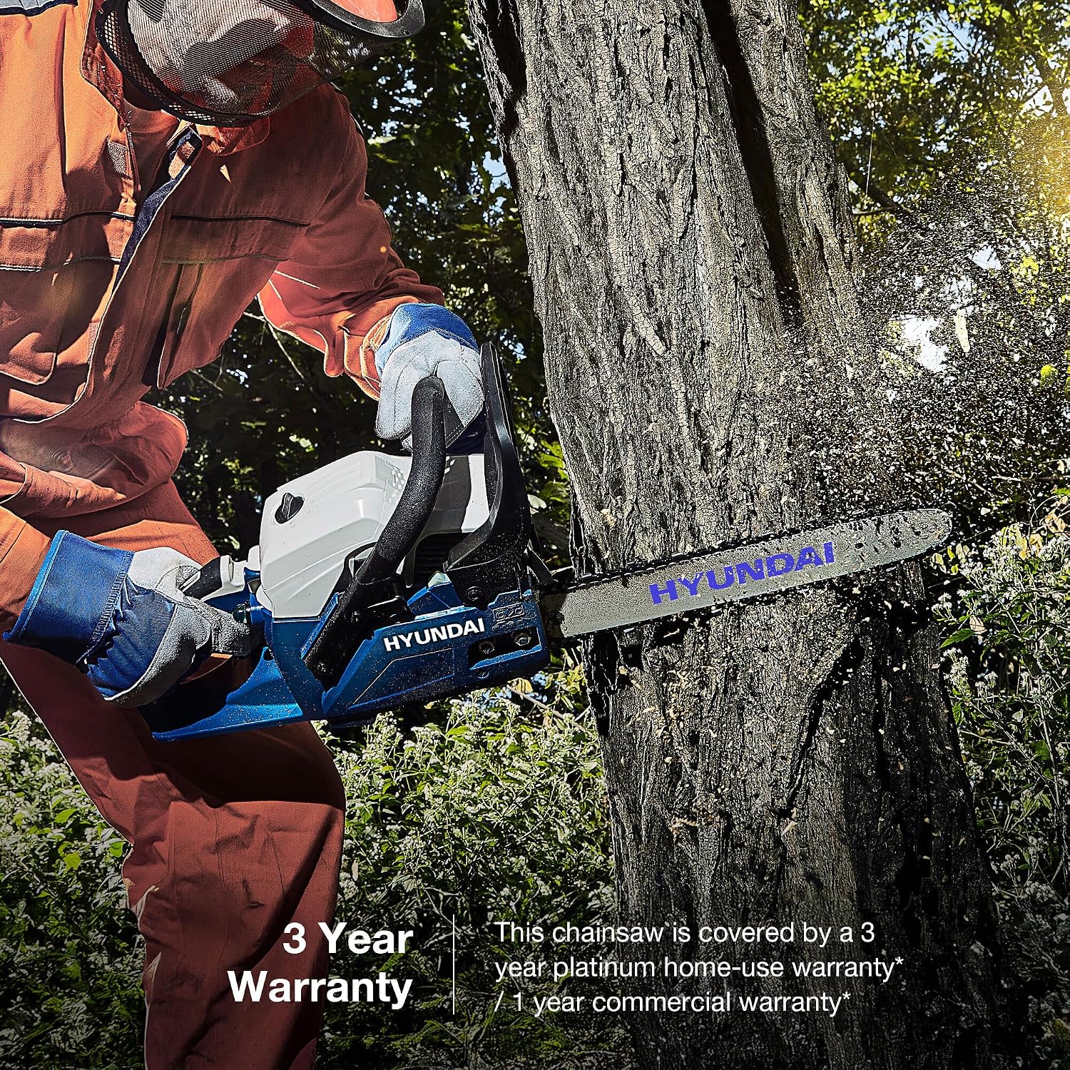 Detalle de Hyundai 62cc 20" Petrol Chainsaw – lightweight power for tree felling and firewood
