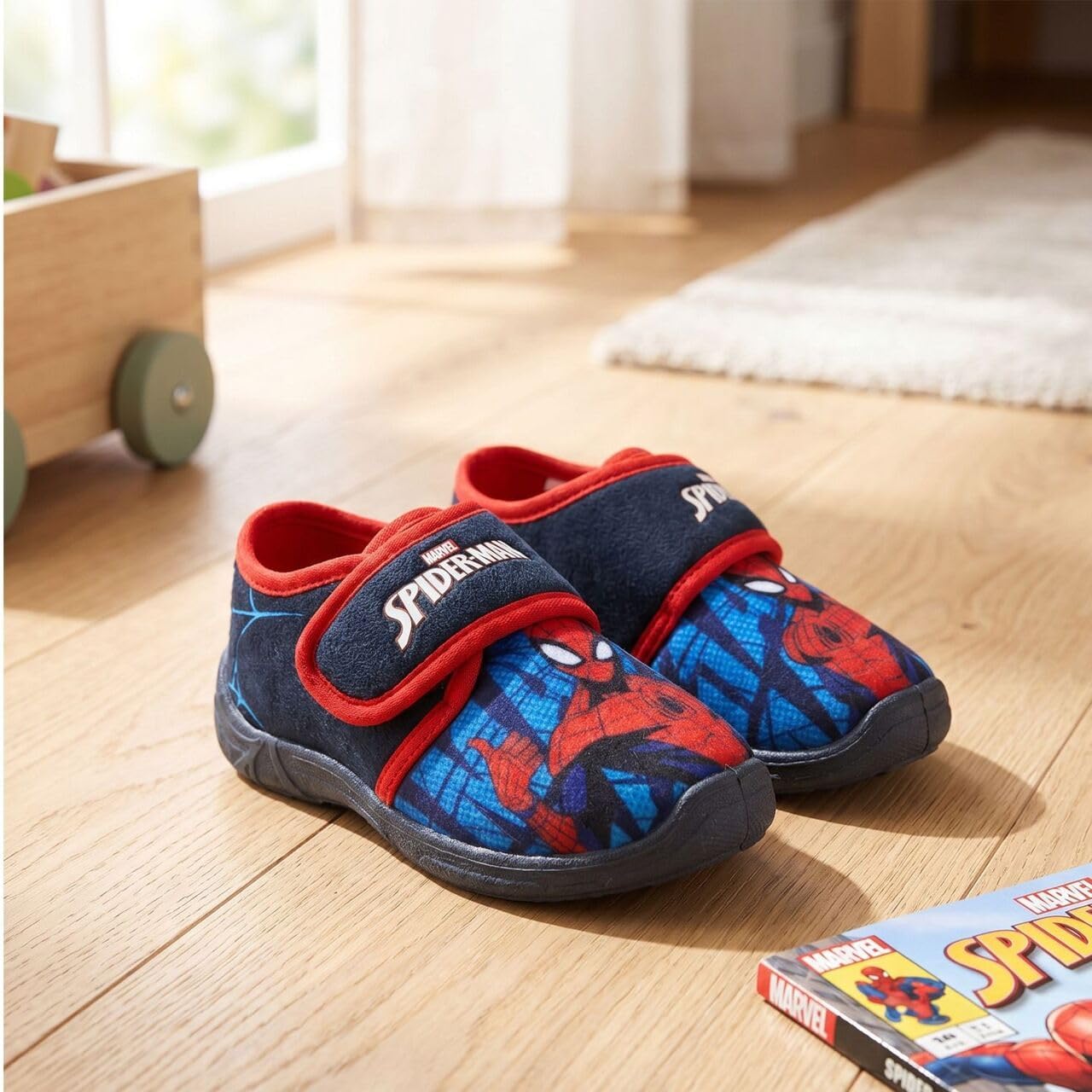 Detalle 2 de Leomil Spiderman-pantoffels voor jongens met klittenband en EVA-zool