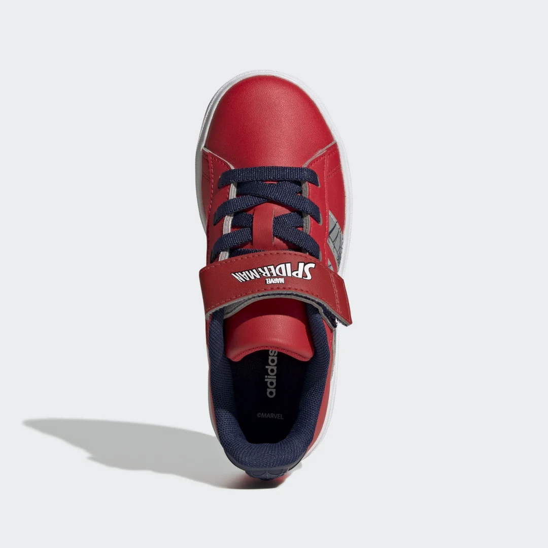 Detalle de Zapatilla Adidas Marvel Spider-Man Grand Court – Rojo