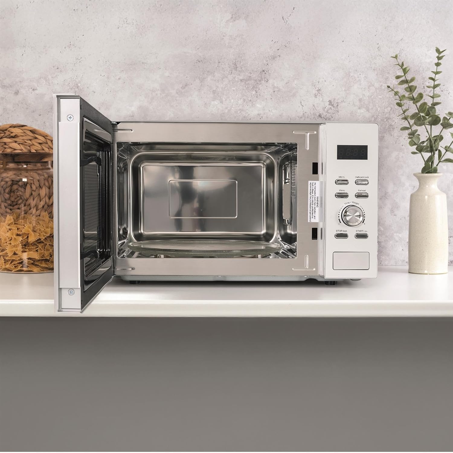 Thumbnail 2 de Hamilton Beach Microwave 30L, 950W HB30FUXP04S review: a practical family-size choice