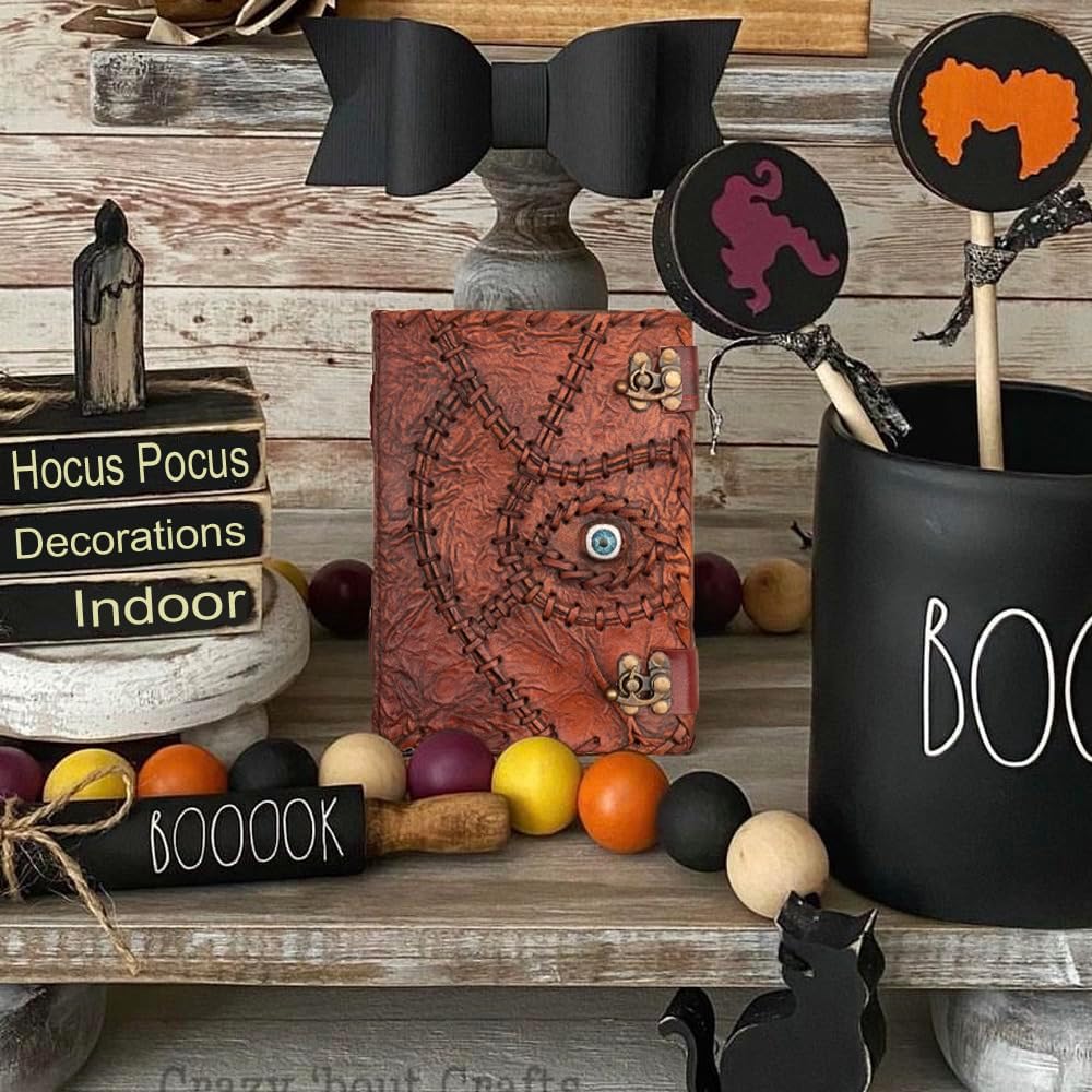 Detalle de ULCH Hocus Pocus Spell Book, 8 x 6-Inch Leather Cover with Lock