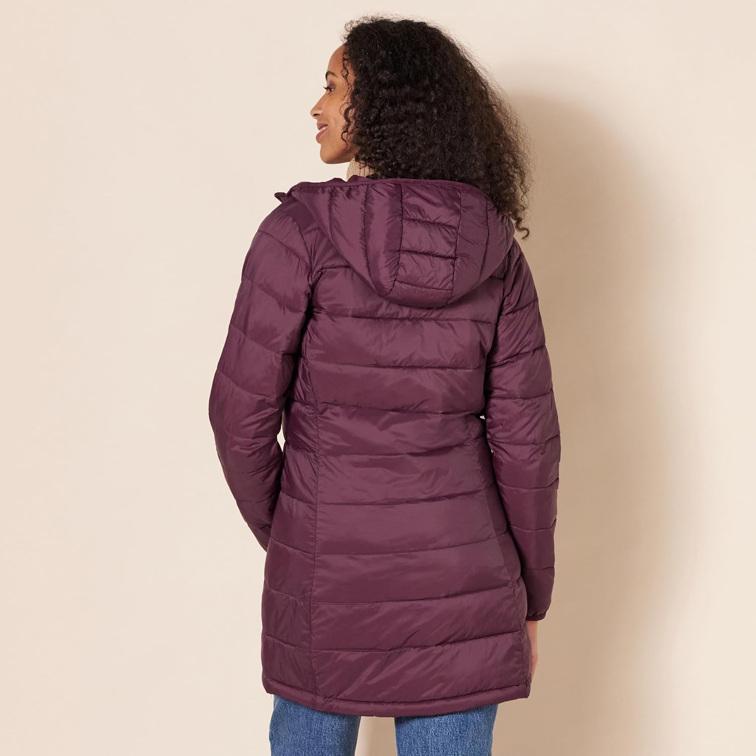 Thumbnail 1 de Amazon Essentials Women's Lightweight Water-Resistant Packable Hooded Puffer Coat (Plus Size)