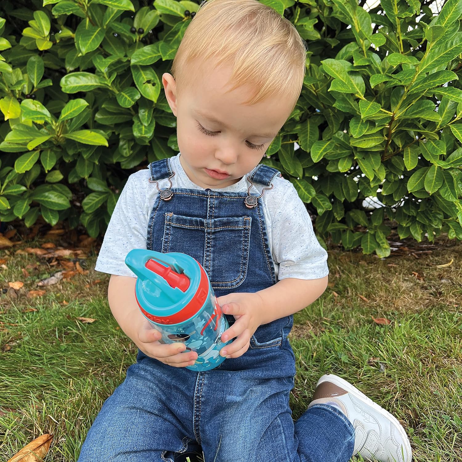 Detalle de Nuby Super Flip Water Bottle - No Spill Active Toddler Sippy Cup (540ml/18oz) – 2 Pack with Carry Handle