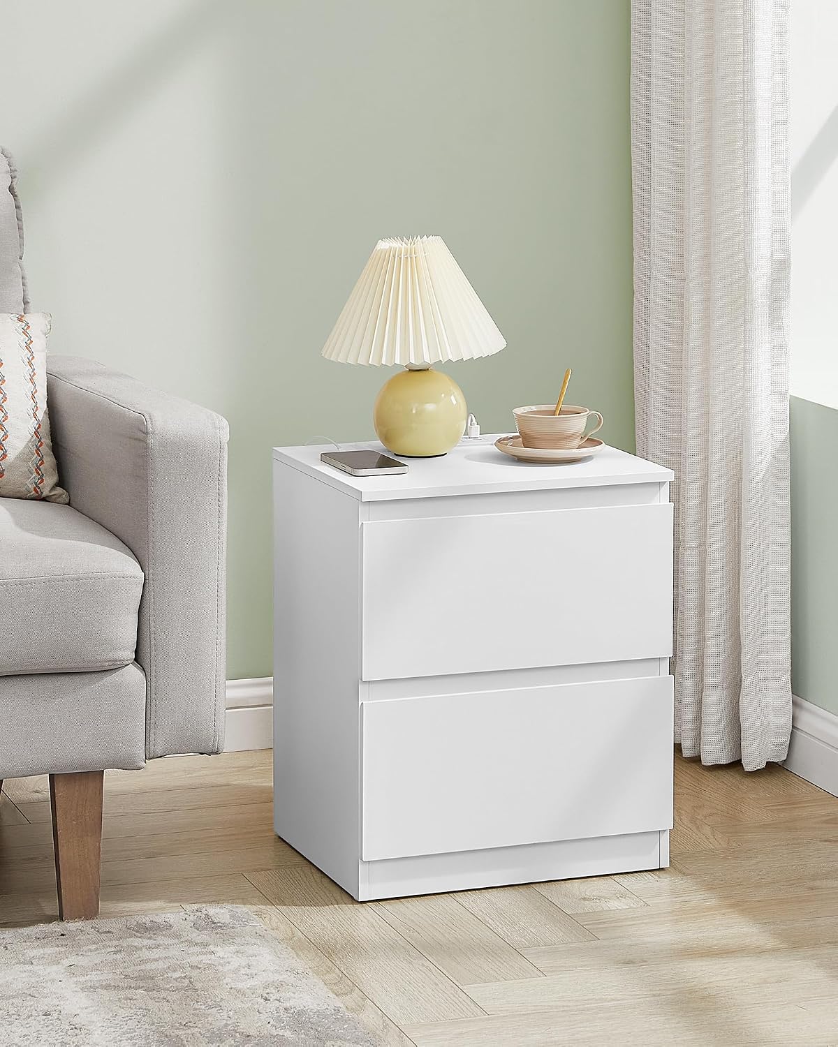 Detalle 2 de VASAGLE KAILYN LET621W02 comodino con ciabatta 1,5 m