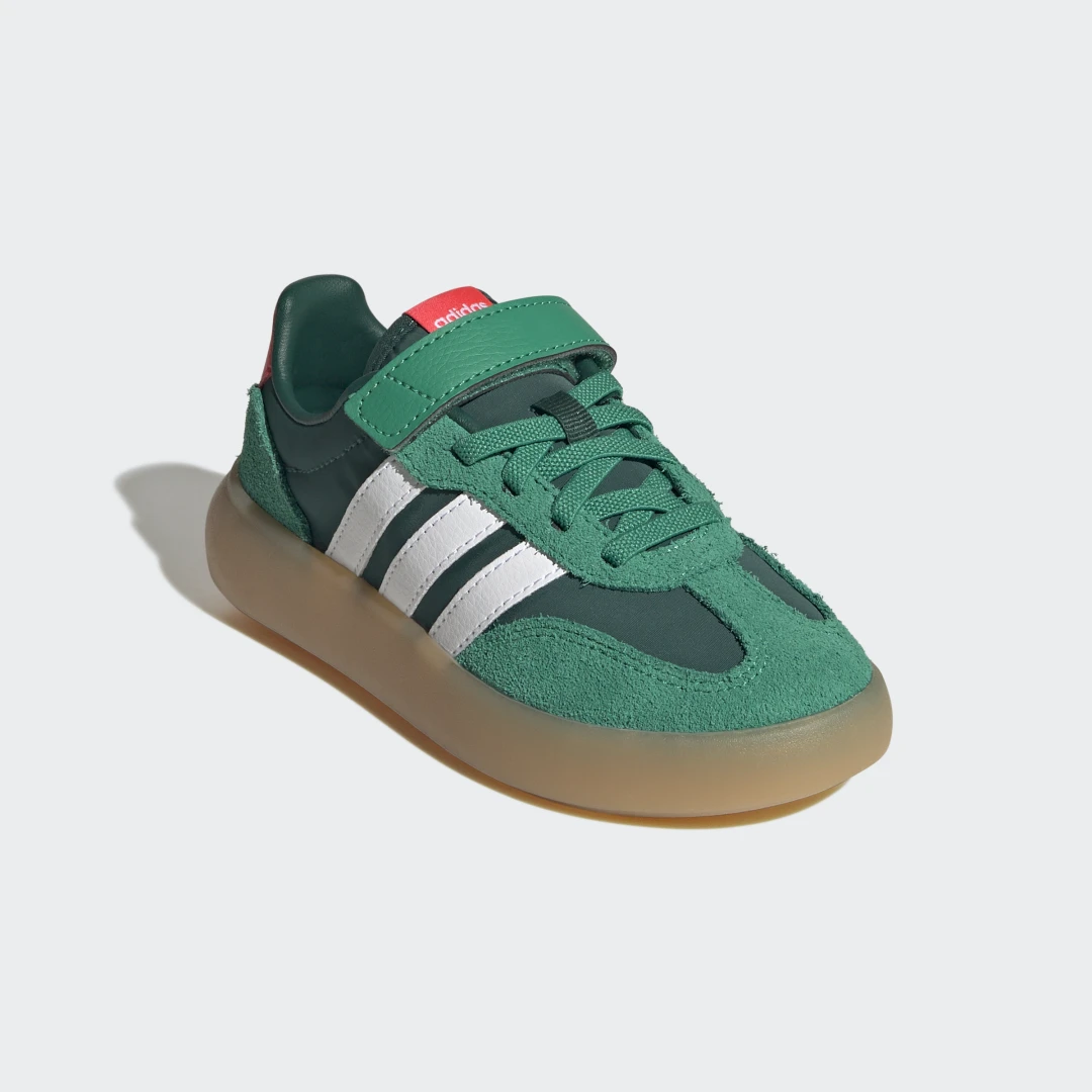 Detalle de Zapatilla Barreda Decode de Adidas: comodidad y color verde para el día a día