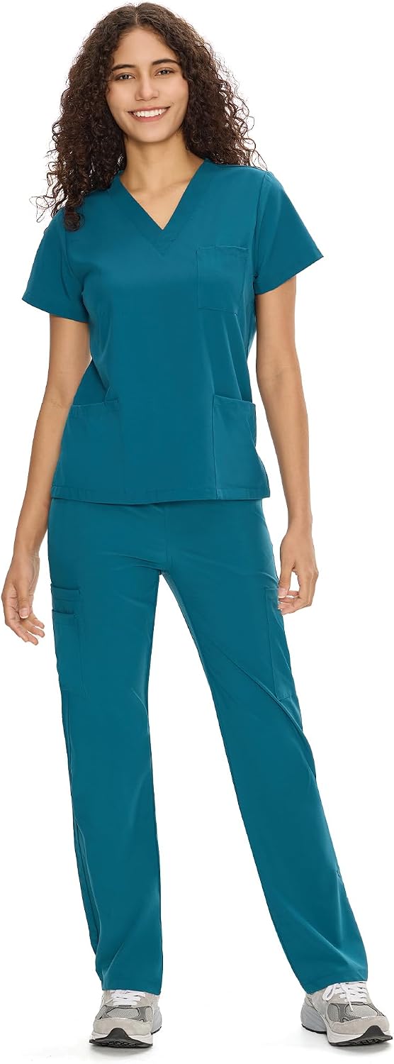 Detalle de COZYFIT Scrubs for Women: V-Neck Set, Straight-Leg Pants, 9 Pockets