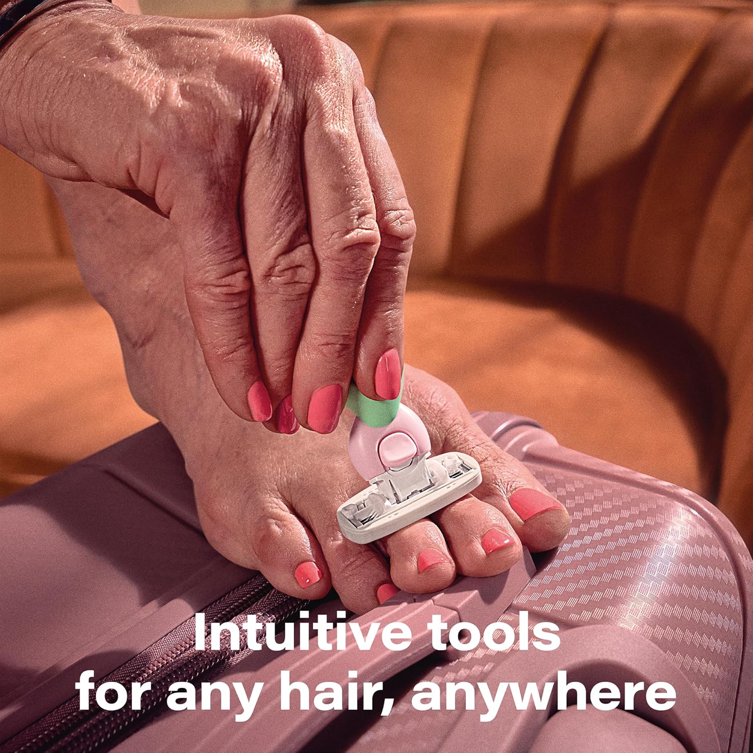 Thumbnail 6 de Wilkinson Sword Intuition Complete Care Mini Travel Razor for Women