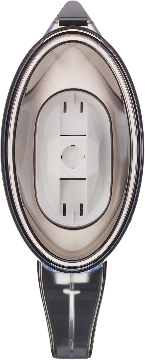 Detalle 2 de Amazon Basics Caraffa filtrante per l'acqua 2,3 L, nero — filtraggio semplice e pratico