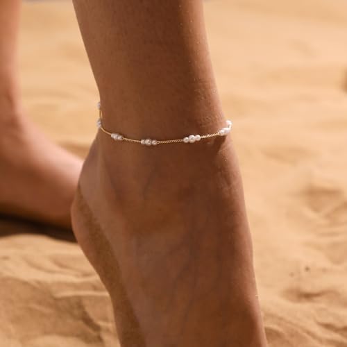Detalle de VIROMY Zierliche Perle Fußkettchen für Frauen – feines Gold-Design mit drei Perlen