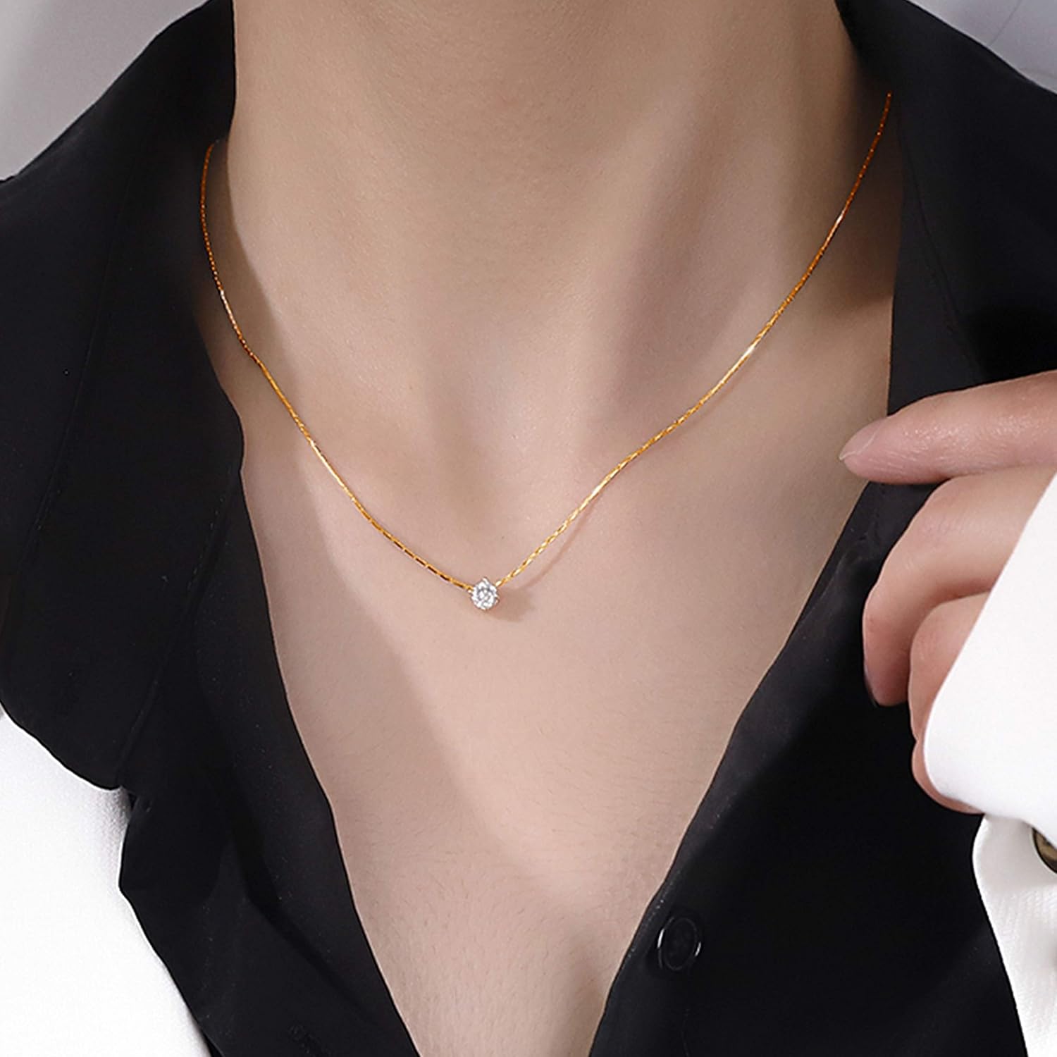 Thumbnail 1 de KristLand Zirkon Halskette aus vergoldetem Titanstahl (18K) in Rose Gold/Gold/Silber, verstellbare Länge