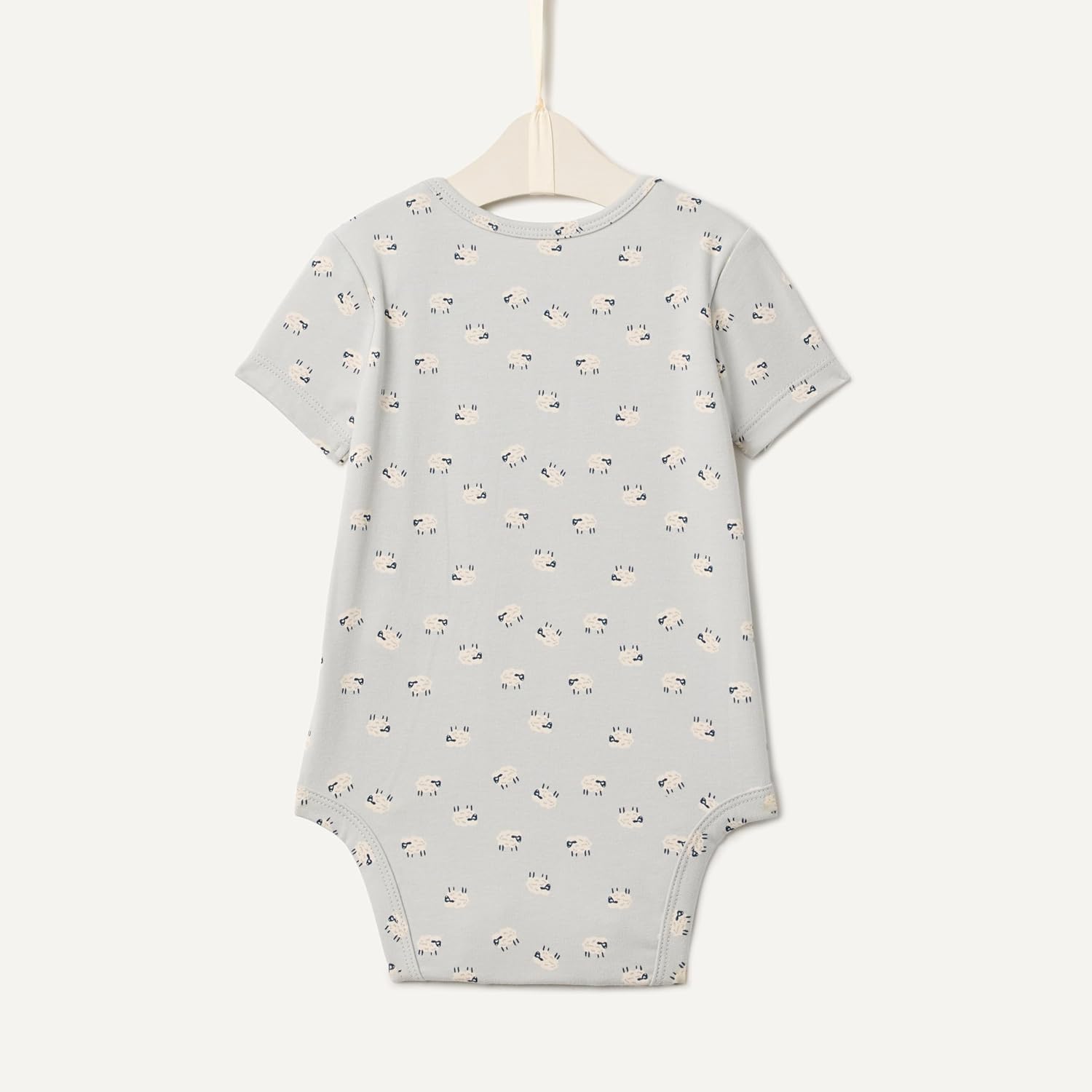 Thumbnail 4 de Amazon Essentials x Sofia Grainge Unisex Babies' Short-Sleeved Crewneck Bodysuit, Pack of 3