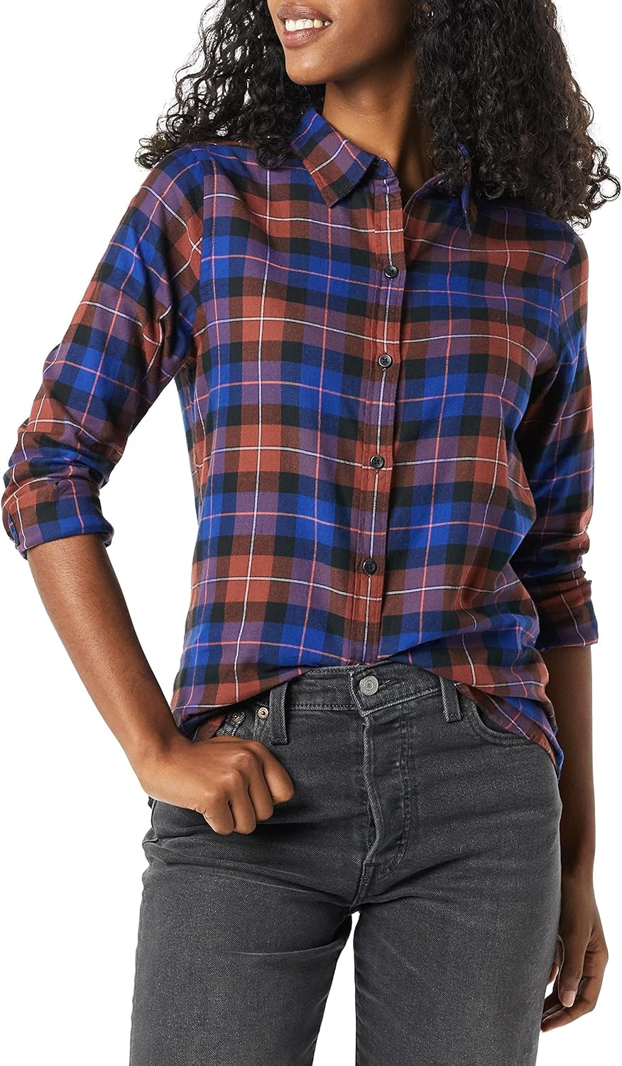 Thumbnail 4 de Amazon Essentials Women’s Regular-Fit Lightweight Plaid Flannel Shirt (Long Sleeve)