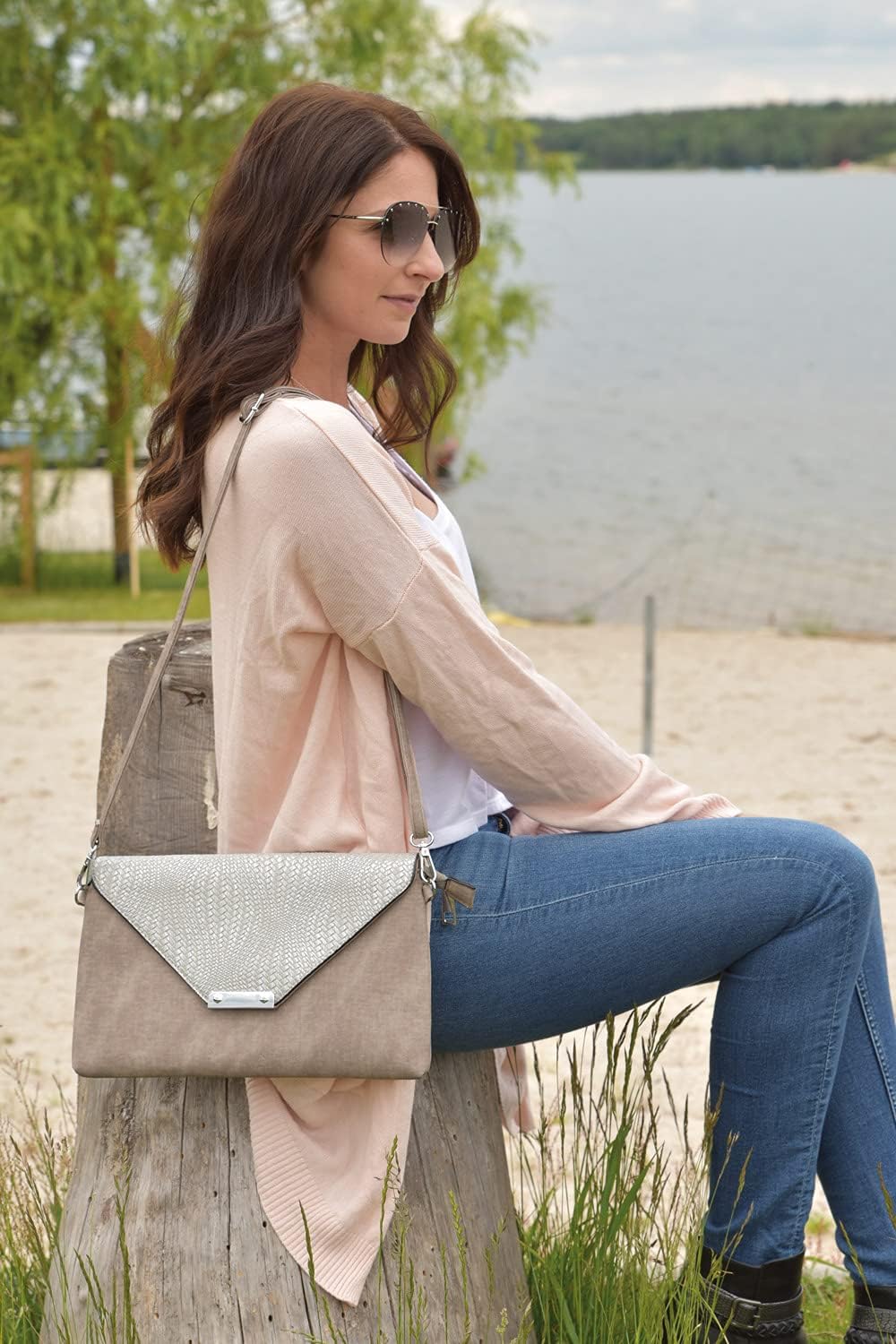 Detalle 2 de styleBREAKER clutch envelope intrecciato con tracolla regolabile – borsa da sera a busta