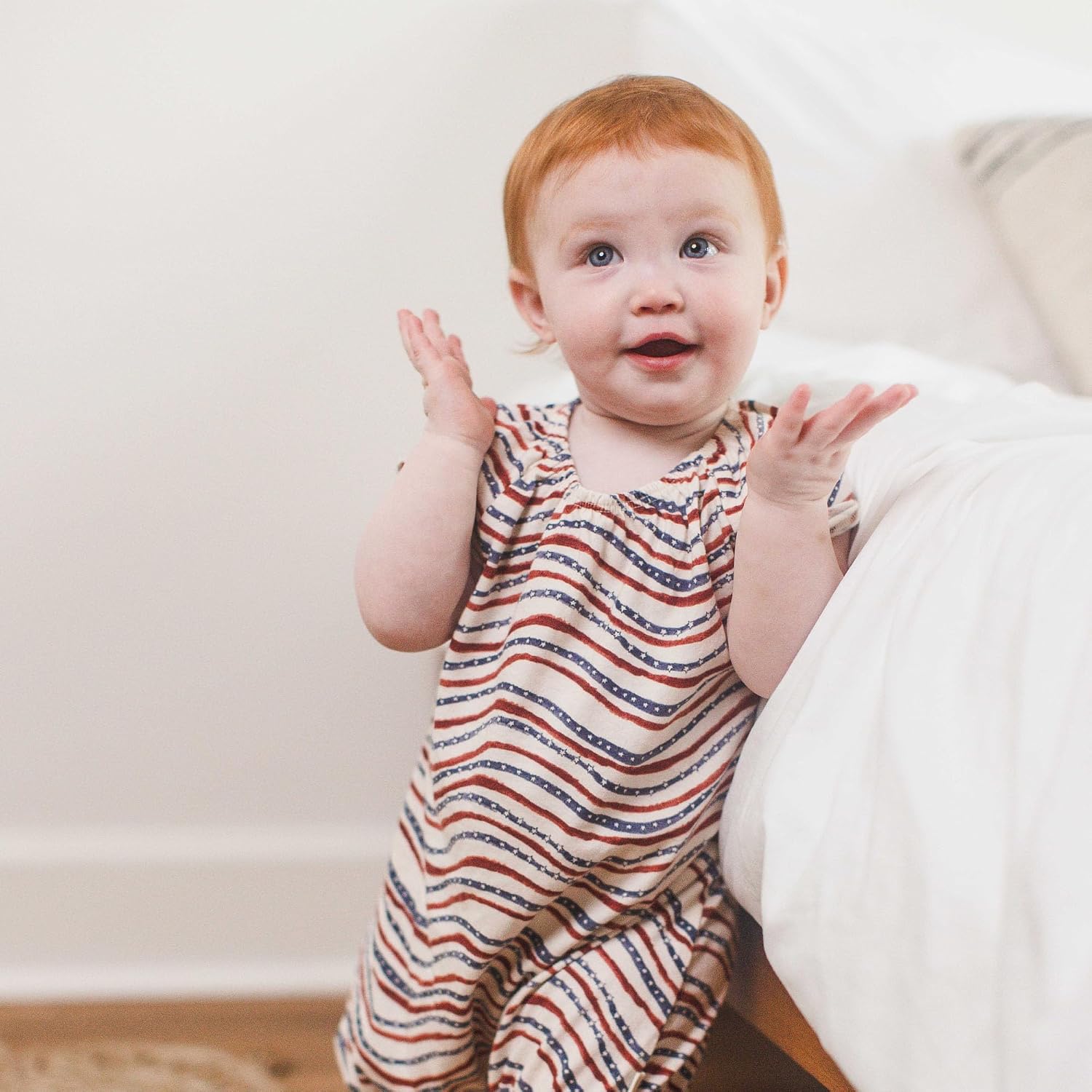 Detalle 2 de Burt's Bees Baby Organic Cotton Romper