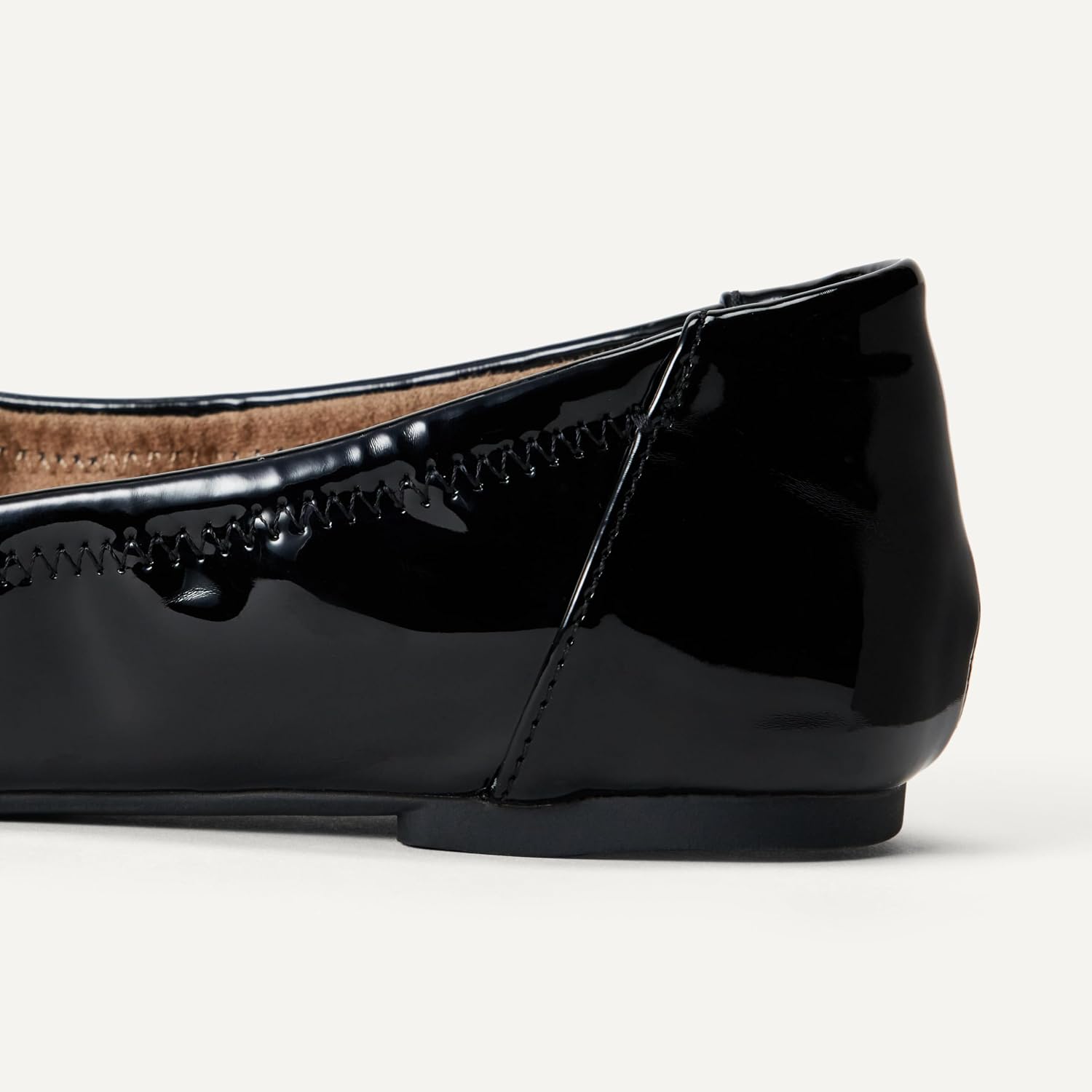 Detalle de Amazon Essentials Damen Belice Ballet Flat Ballerinas – gepolsterter Komfort mit Memory-Schaum