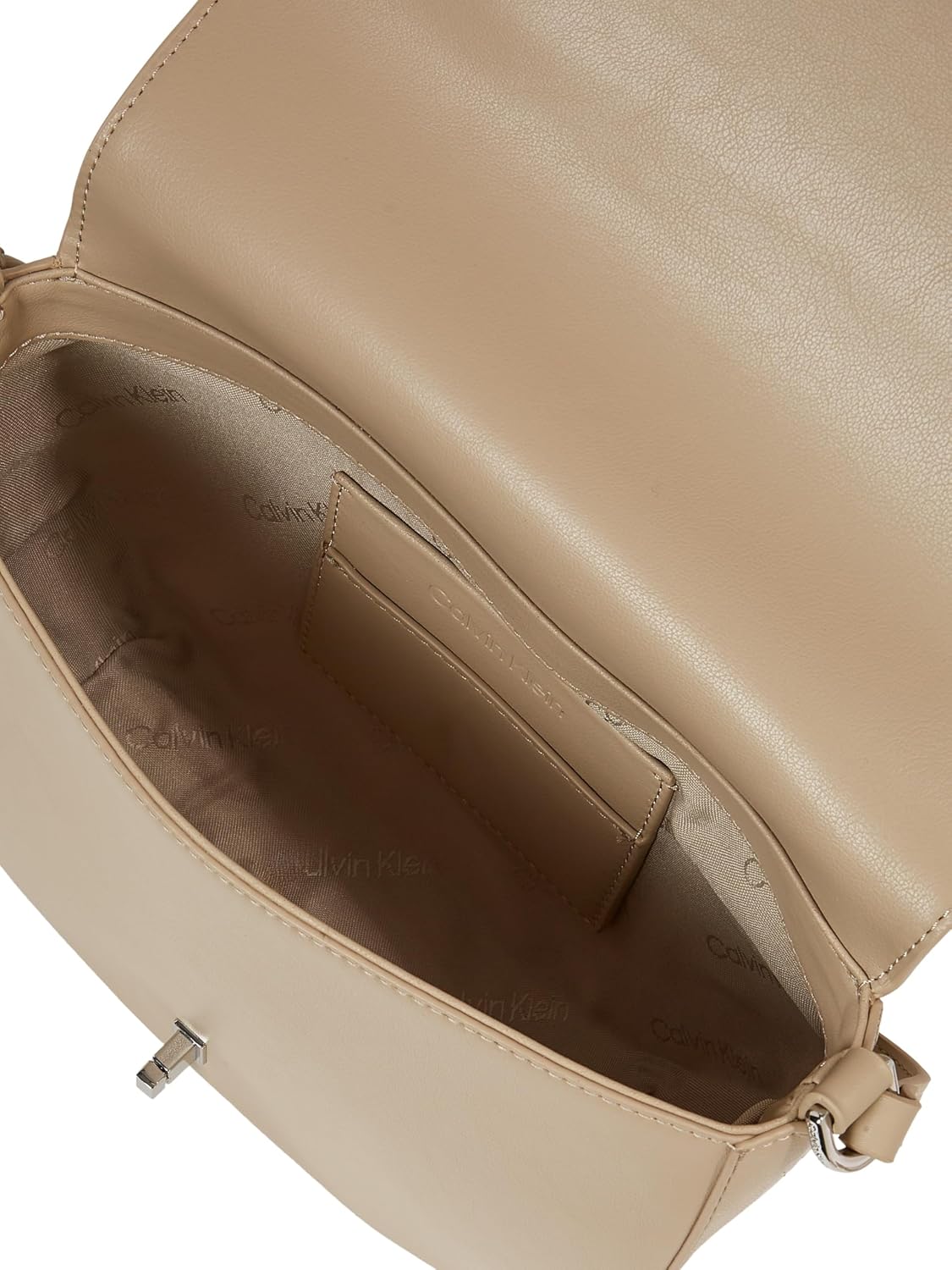 Thumbnail 3 de Calvin Klein Saddle Bag 18x24x7 cm
