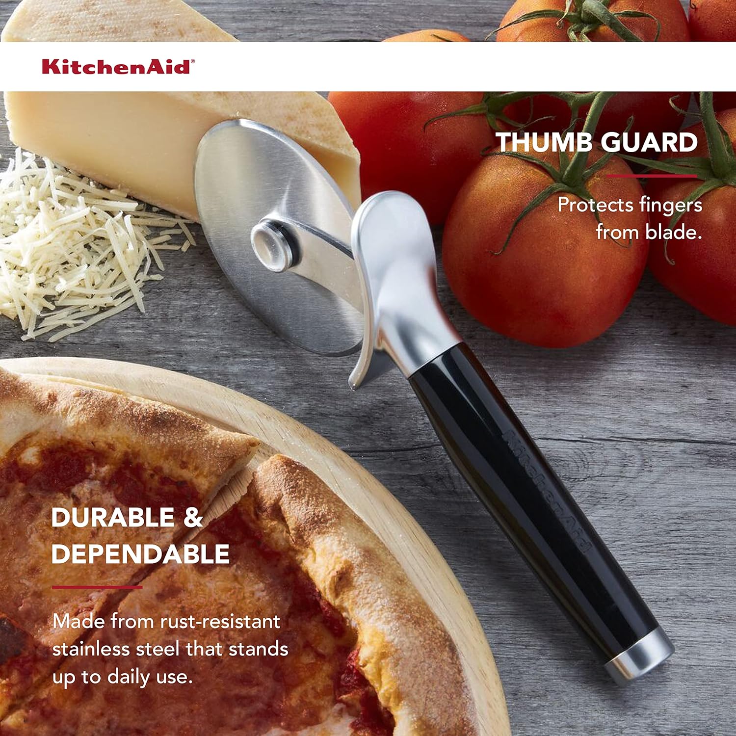 Thumbnail 2 de KitchenAid Classic Pizza Wheel with Built-In Finger Guard (9-Inch) in Black