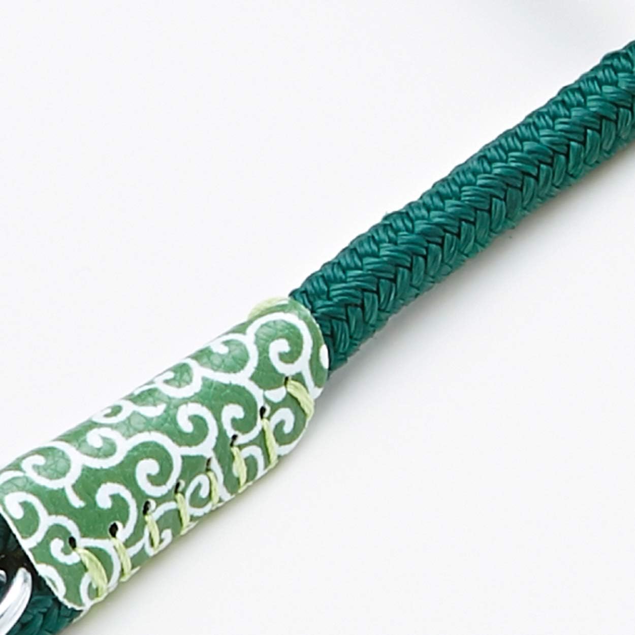 Detalle 2 de ペティオ 犬雅唐草丸紐 犬用リード グリーン 10mm・長さ120cm