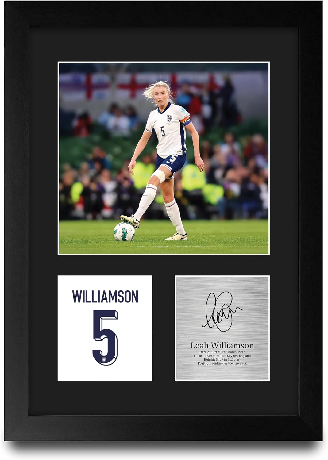 Thumbnail 3 de HWC Trading Leah Williamson A4 Signed Print 📷
